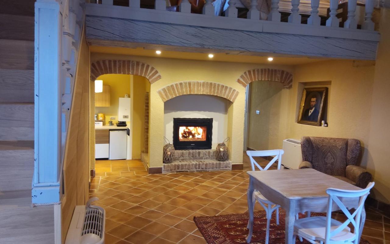 Antica Villa Cuneo- Guest House - "B&B E Non Un Hotel A Cuneo" Eksteriør billede