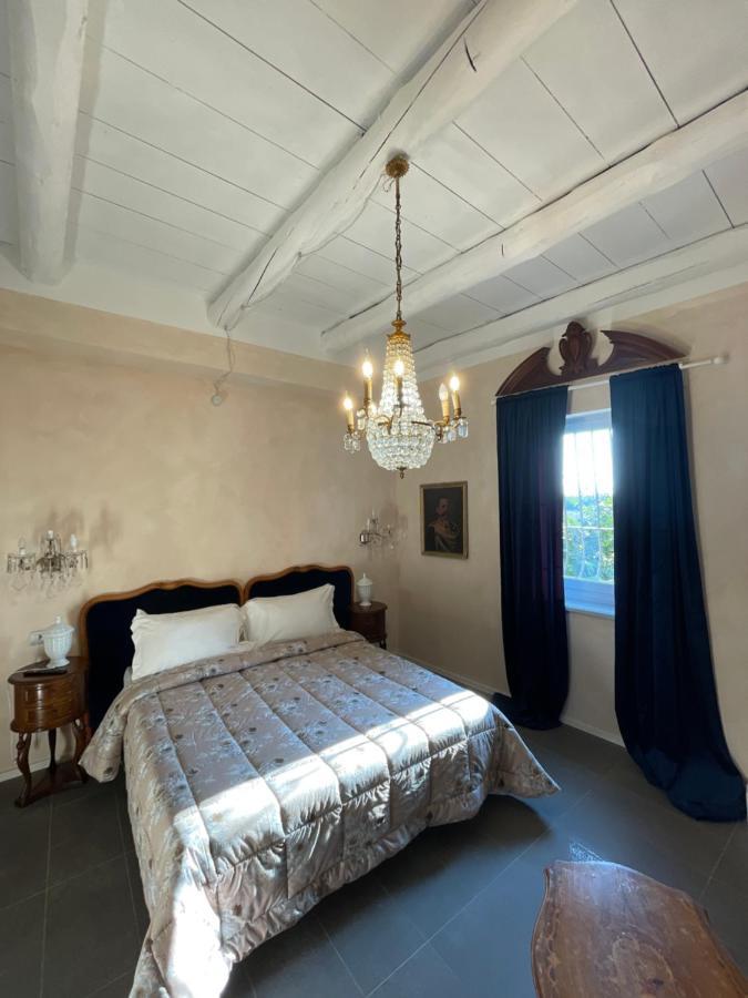 Antica Villa Cuneo- Guest House - "B&B E Non Un Hotel A Cuneo" Eksteriør billede