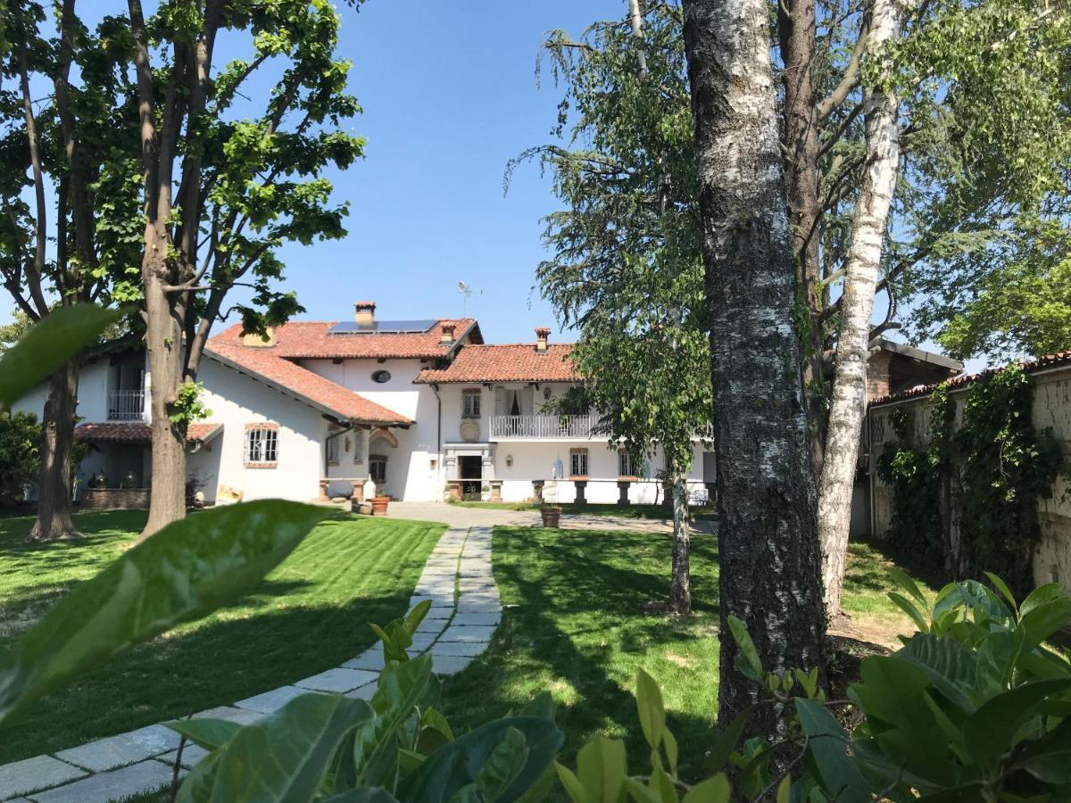 Antica Villa Cuneo- Guest House - "B&B E Non Un Hotel A Cuneo" Eksteriør billede